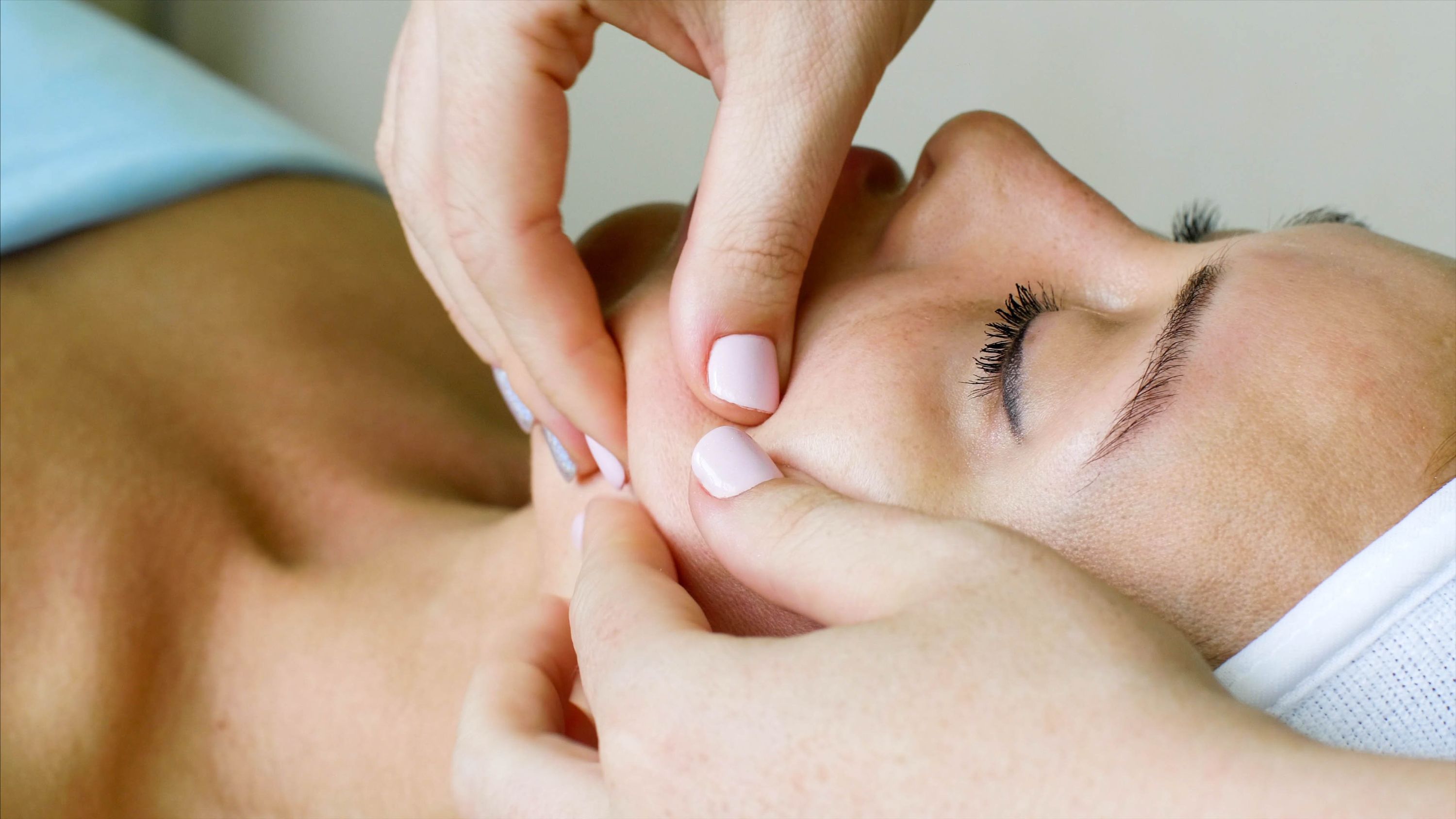 Bindweefselmassage gezicht lifting Westland